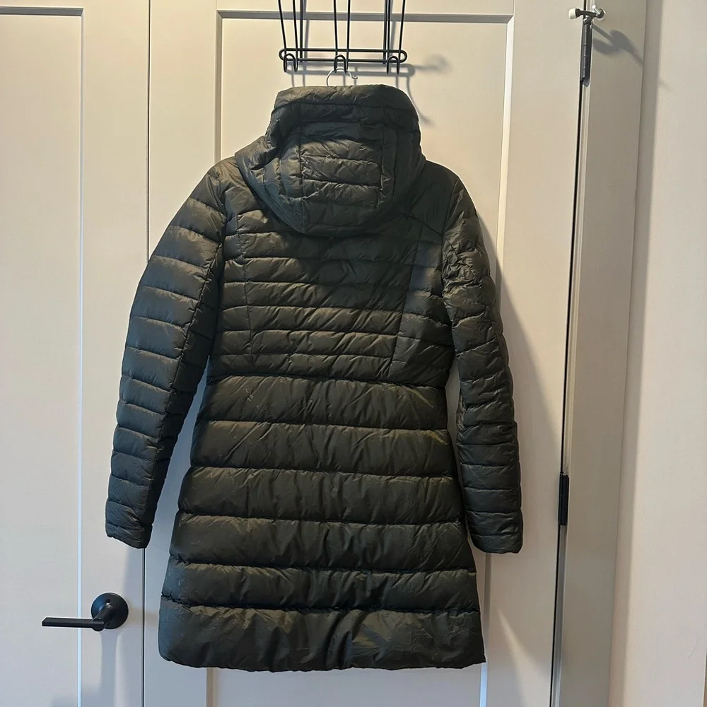 Lululemon Goose Down Winter Coat 8 - Picture 3 of 7